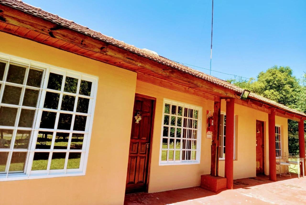 Posada Quinta Pata Ezeiza Bagian luar foto