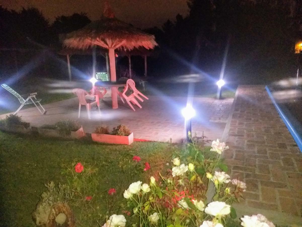 Posada Quinta Pata Ezeiza Bagian luar foto